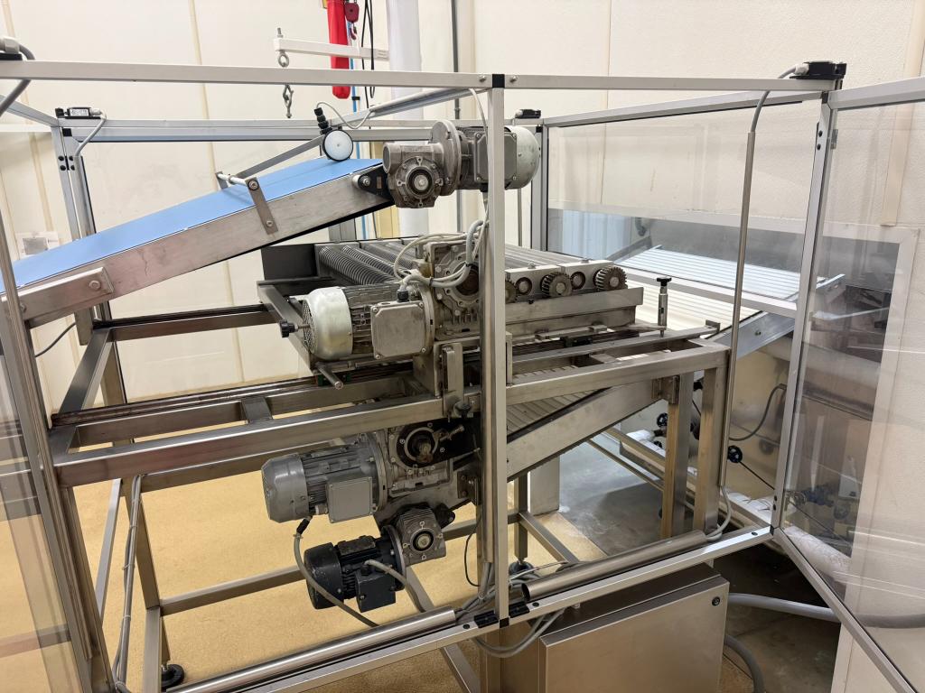 32026-04-07 21-22-00.jpg